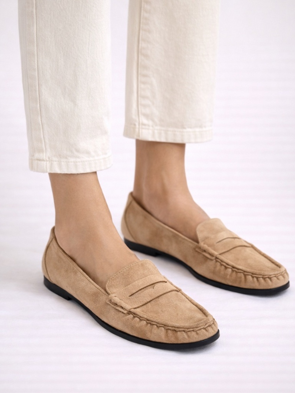 Banana Republic Tan Vegan Leather Gathered Loafer Women's Size 9 new in box
